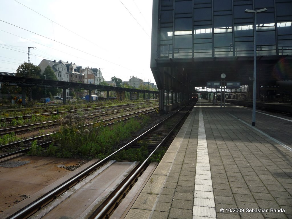 Durchgangsgleise + Bahnsteig 15/16
