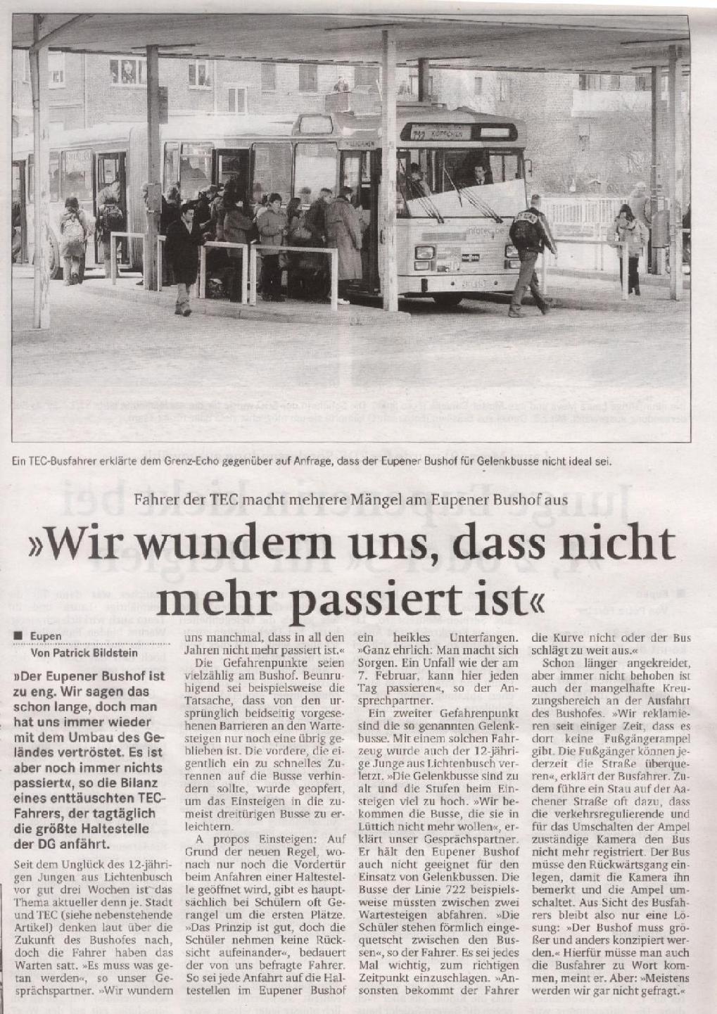 Gespräch mit Fahrer über unseren Bushof