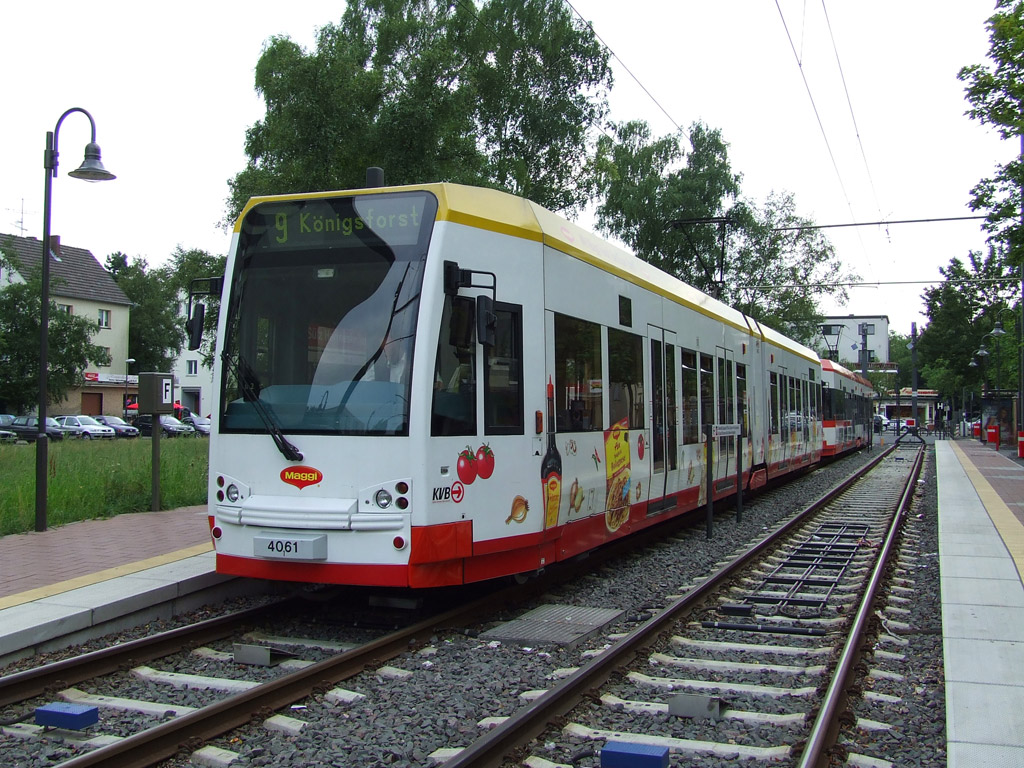 4061 Sülz, Hermeskeiler Platz