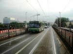 SU-HV 405 auf der Kennedybrücke