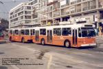O Bus aus Lausanne mit Anhänger