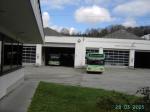 Der Busfahrer an seinen Platz