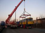 T4D werden auf Güterwagen verladen um nach Rumänien geschafft zu werden