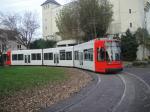 9454 an der neuen Pausenhaltestelle Quirinusplatz