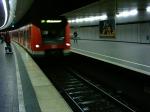 Zug in München Hbf.(tief)