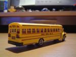US Schulbus Blue Bird 04